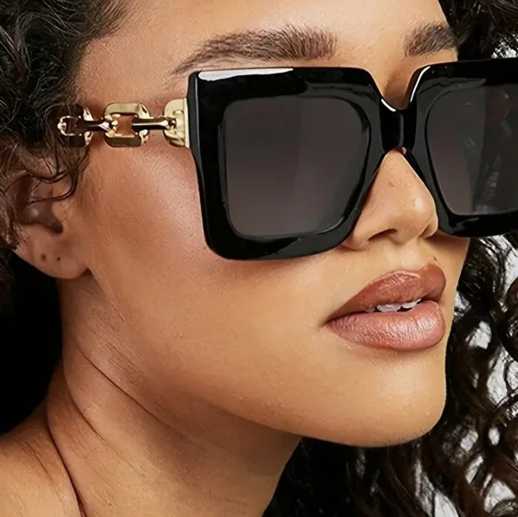 NEW Black Chain Fashion Sunglasses - Picture 1 of 12